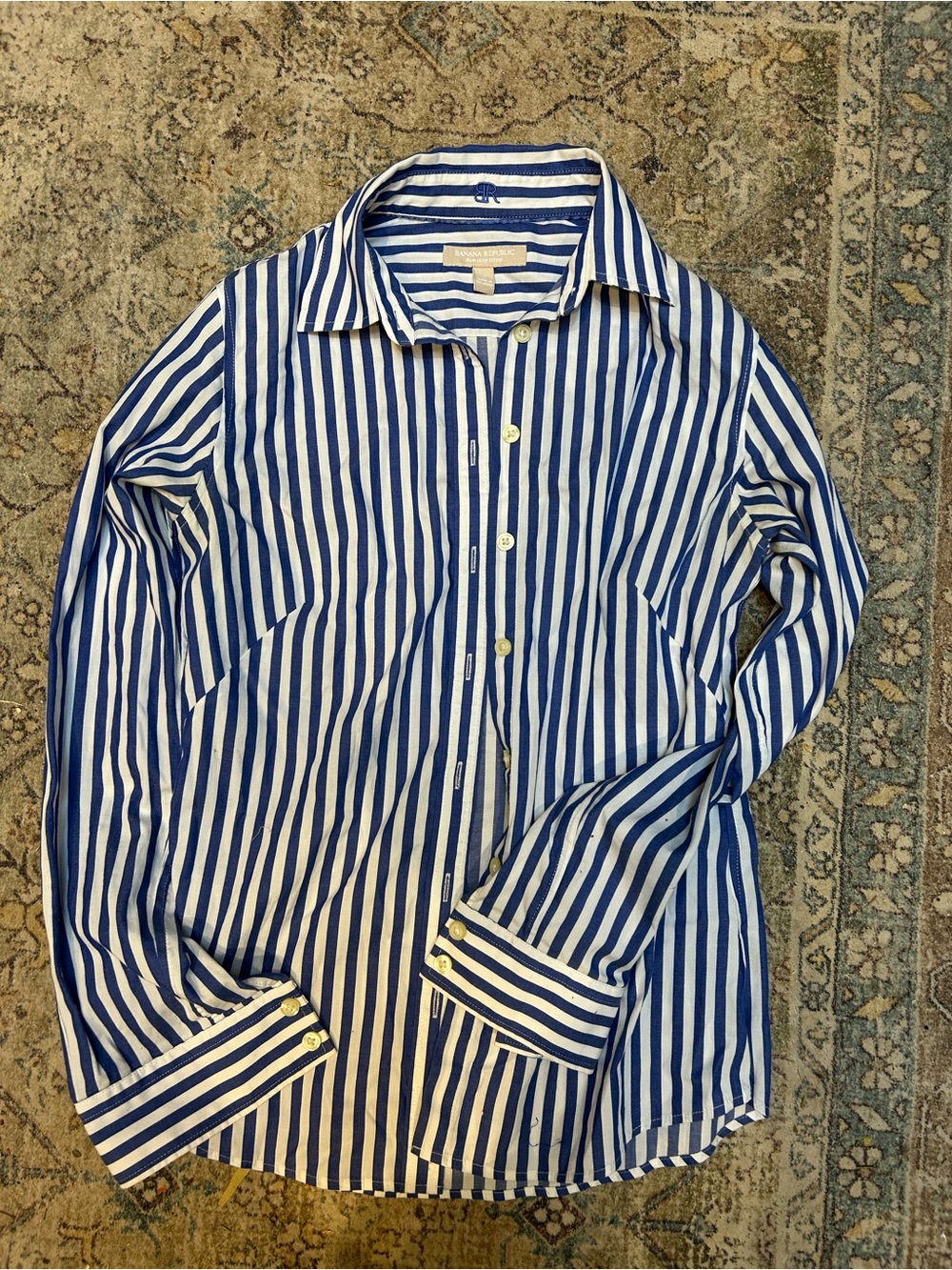 Banana Republic White and Blue Striped Shirt